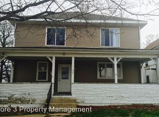 1432 N 11th St, Springfield, IL 62702