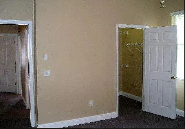 3 bed, 2.5 bath, 1113 sqft, $3,200 — Photo 4
