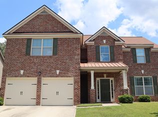 4940 Locherby Dr, Fairburn, GA 30213