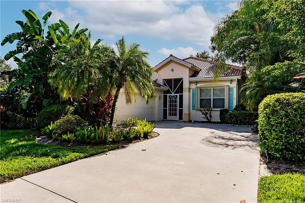 3 bed, 2.0 bath, 1900 sqft, $3,250 — Photo 1