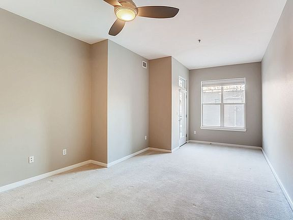 4th image of 1441 Central St Unit 310