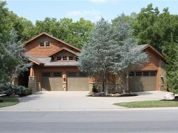 26142 W 108th Ter, Olathe, KS 66061