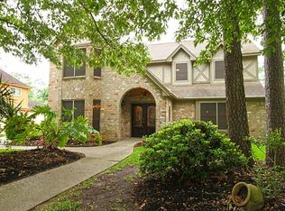 14615 Oak Bluff Ct, Houston, TX 77070