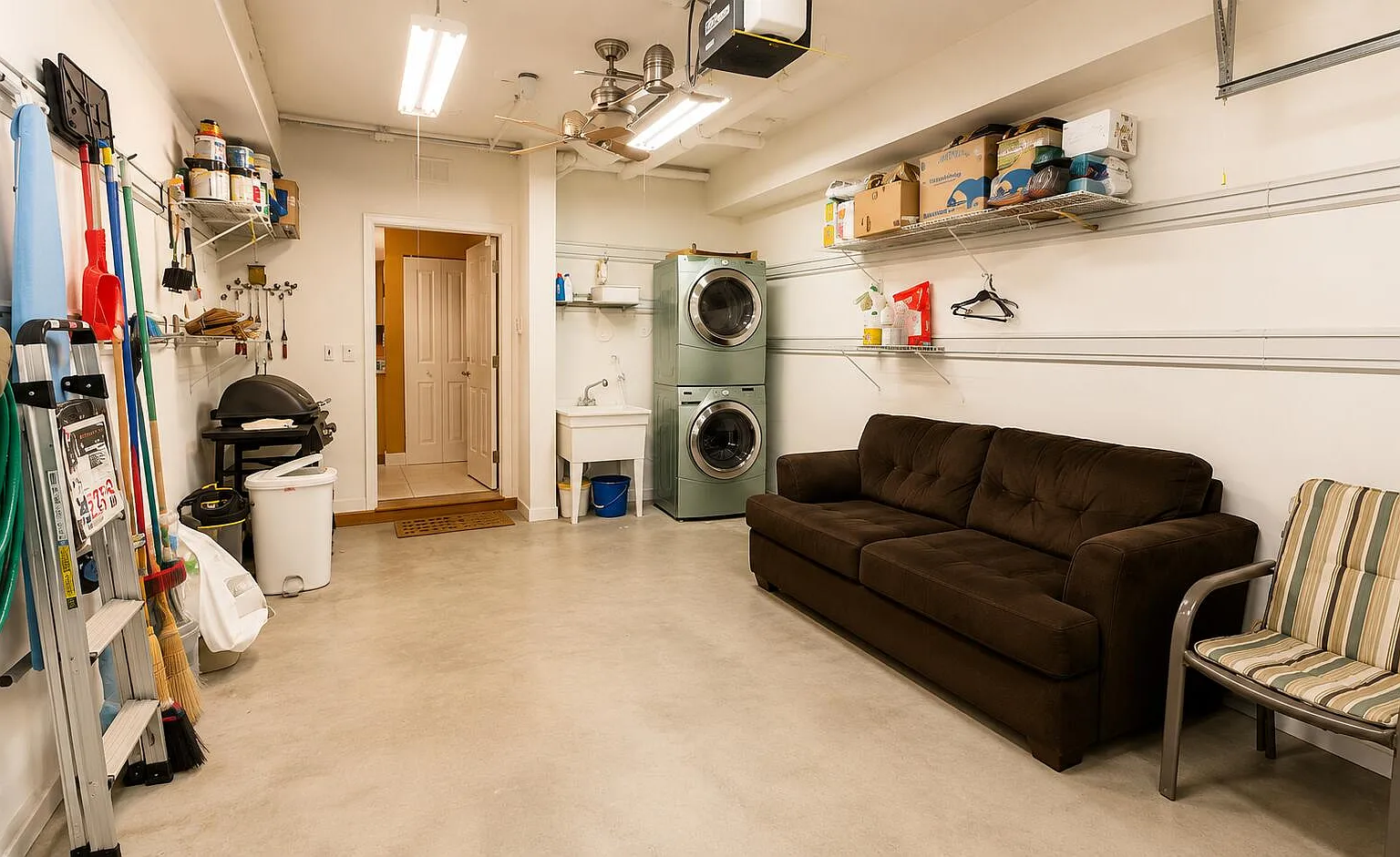 2 bed, 2.0 bath, 1064 sqft, $2,450 — Photo 4