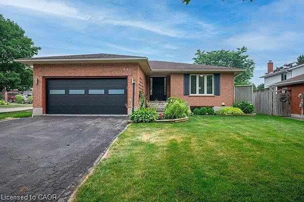 1st image of 363 Twinflower Cres