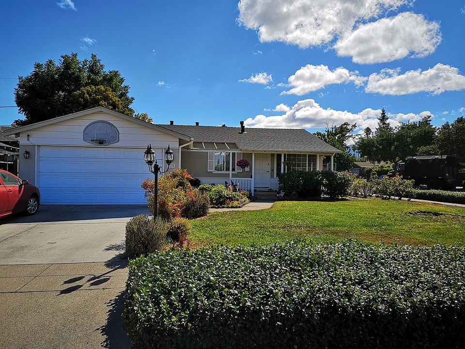 1st image of 4790 Denevi Dr