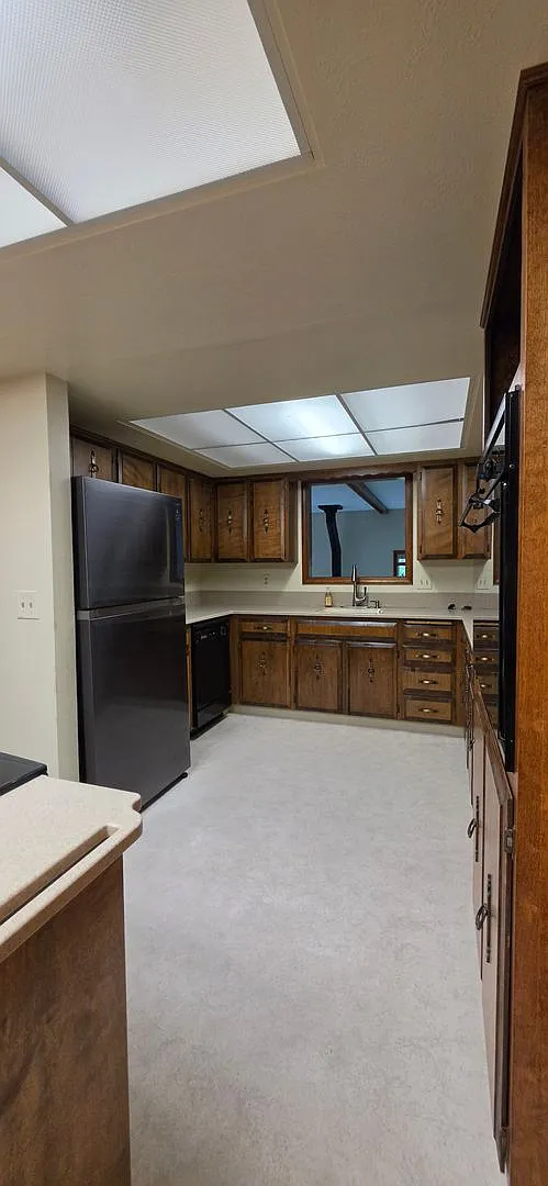 1110 Nw Springwood Lane - Spacious Townhome — Photo 4