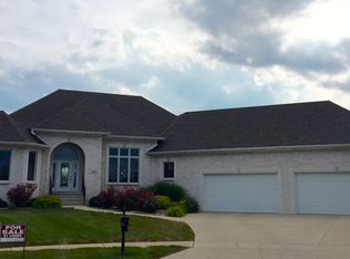 2966 Cromwell Ct, Greenwood, IN 46143