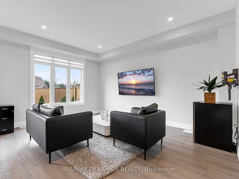 4552 Portage Rd #110 — Photo 4