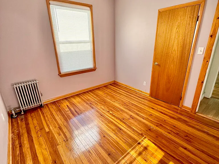 1012 N Webster Ave #1 — Photo 7