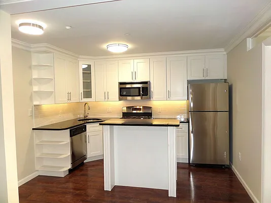 Rented by Vass Stevens Group | media 1