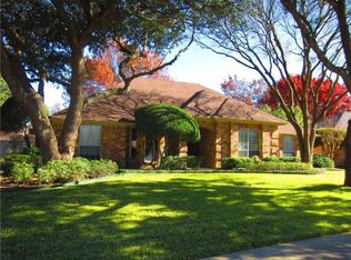 1100 Nottingham Dr, Cedar Hill, TX 75104