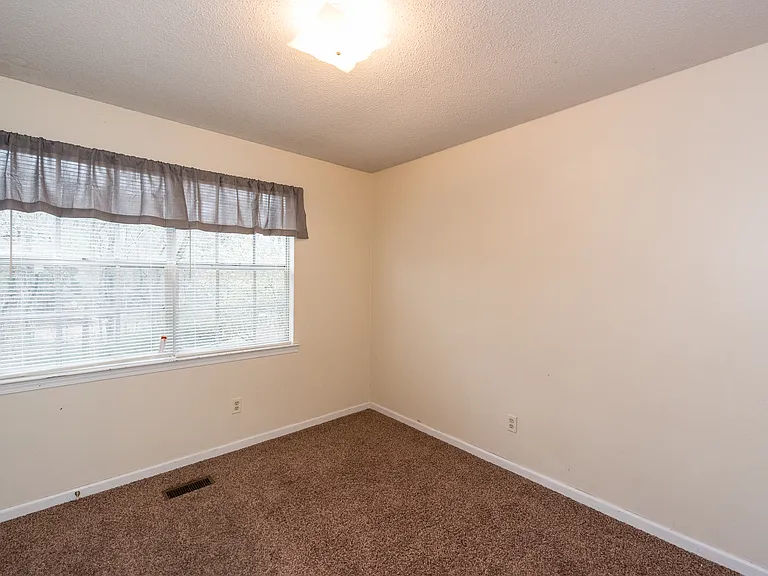 5172 Oak Haven Cir — Photo 23
