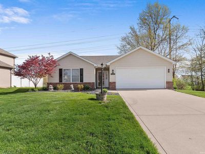 5326 Dennison Dr, Fort Wayne, IN, 46835