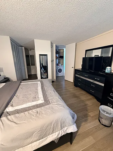 1212 Punahou St #1808 Photo 1