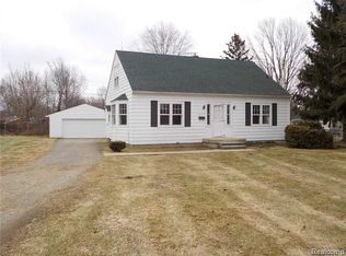 5403 Seymour Rd, Swartz Creek, MI 48473