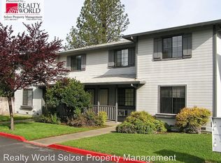 880 S Orchard Ave APT A, Ukiah, CA 95482
