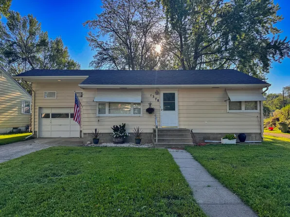 1378 Iowa Ave SE, Huron, SD 57350