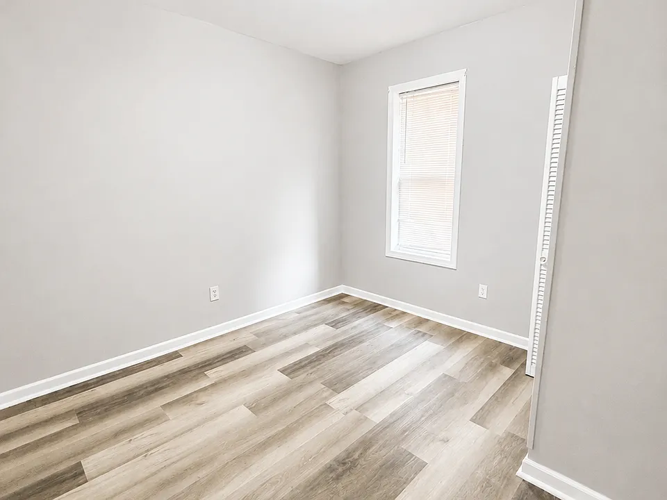 164 Babcock St #1
