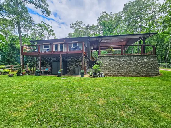 210 Hedden Rd, Murphy, NC 28906
