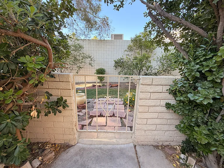 3267 Dawnflower St #3 — Photo 19