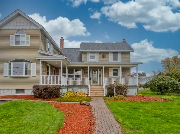 46 Joy St, Chicopee, MA 01013