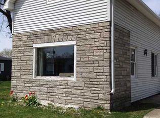 208 W 10th St, Lapel, IN 46051
