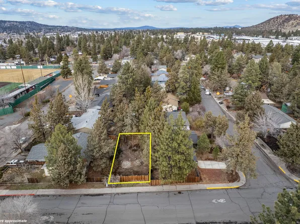566 SE Roosevelt Ave, Bend, OR 97702