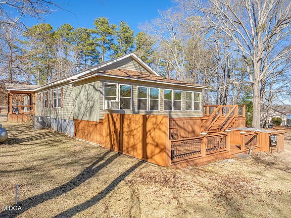 5th image of 150 Forest Hill Dr