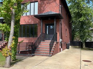 133 N Railroad St #A, Staten Island, NY 10312