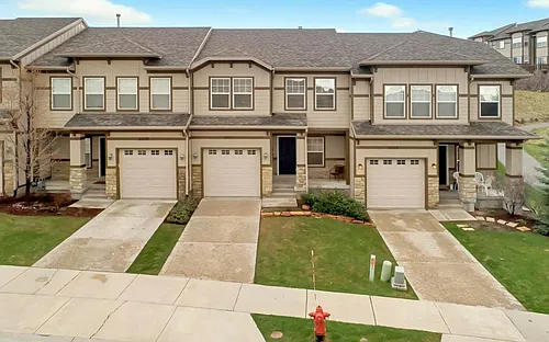 2018 E Stoneleigh Dr Photo 1