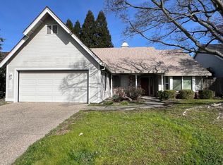 1446 Oak Grove Dr, Roseville, CA 95747