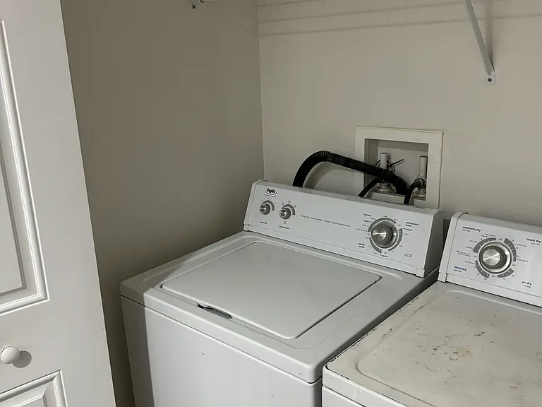 2505 Druid Rd E — Photo 14