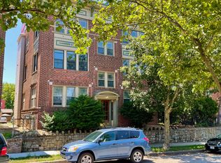 213-215 E 30th Street, Kansas City, MO 64108