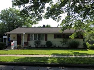 6 Hemsing Dr, Lumberton, NJ 08048