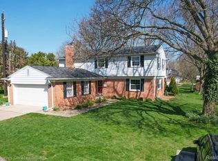 31127 Belmont Ct, Beverly Hills, MI 48025