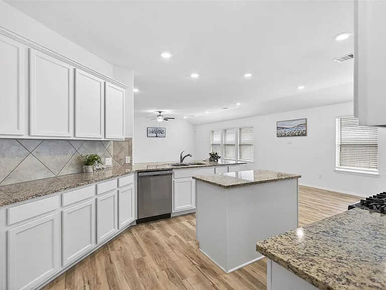 5402 Still Creek Ranch Dr — Photo 18