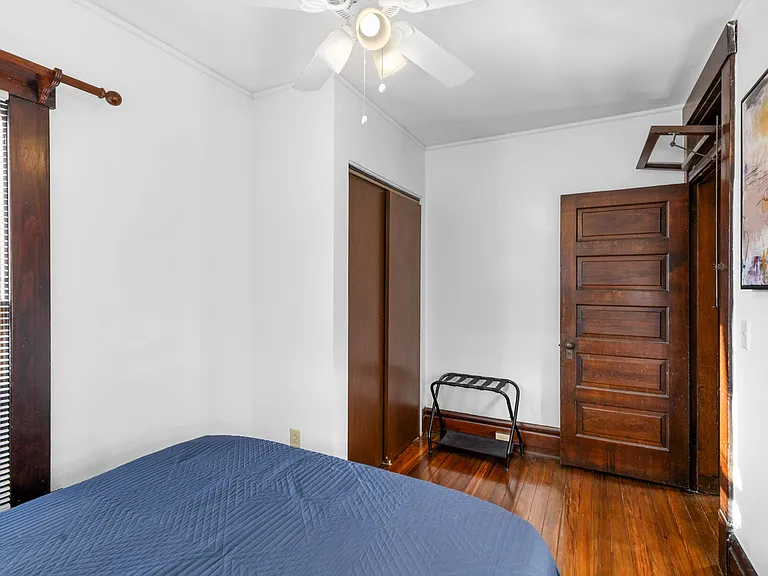 726 Kerr St — Photo 12