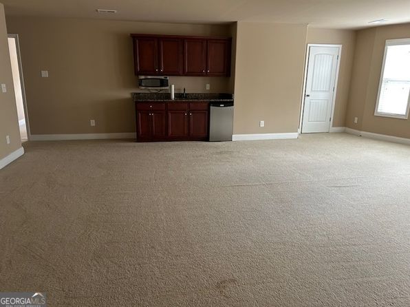 3648 Lake Estates Way, Atlanta, GA 30349