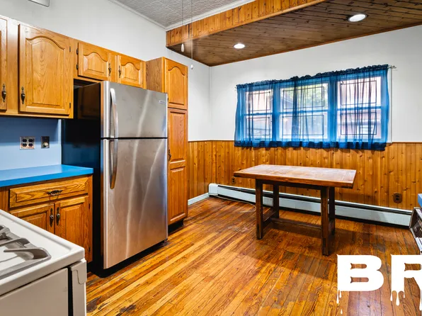 681 Argyle Road image 12 of 25