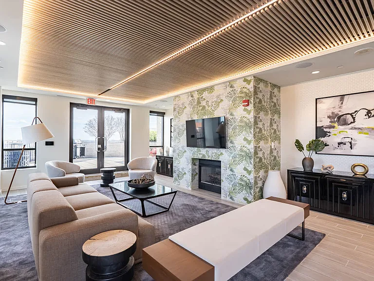 Resident Lounge