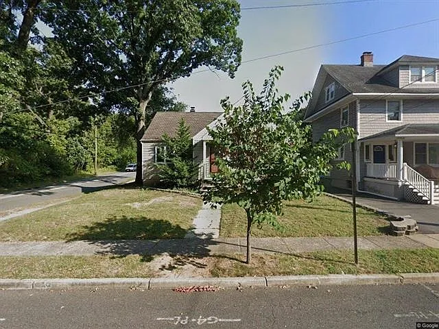 1 Courier Pl — Photo 3