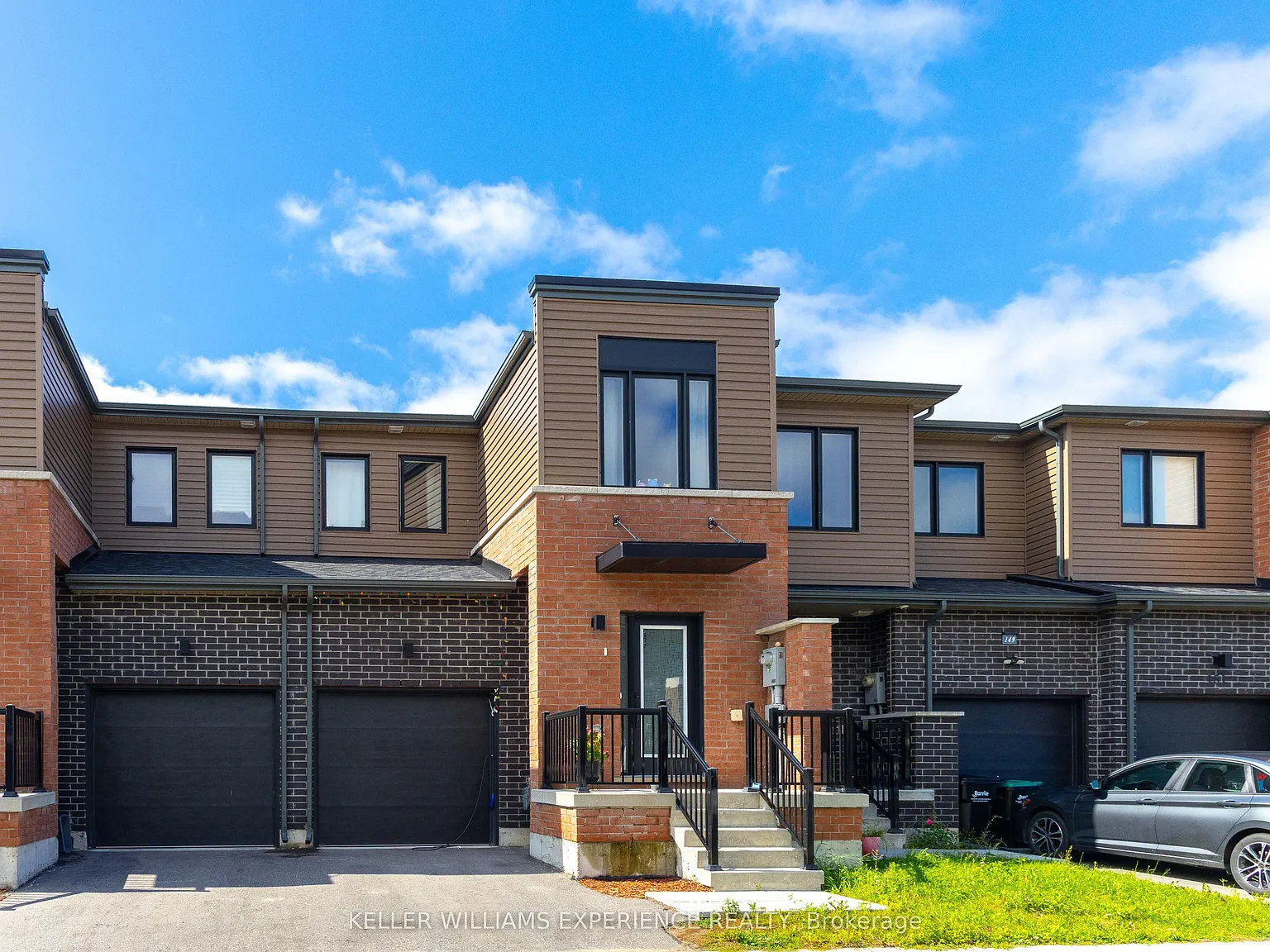 3 bed, $2,600 — Photo 2