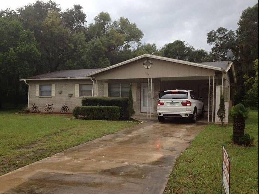 1st image of 304 Faye Cir S