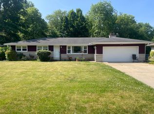 3815 Yew St, Kalamazoo, MI 49006