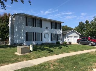 57 Taft Dr, Rochester, IL 62563