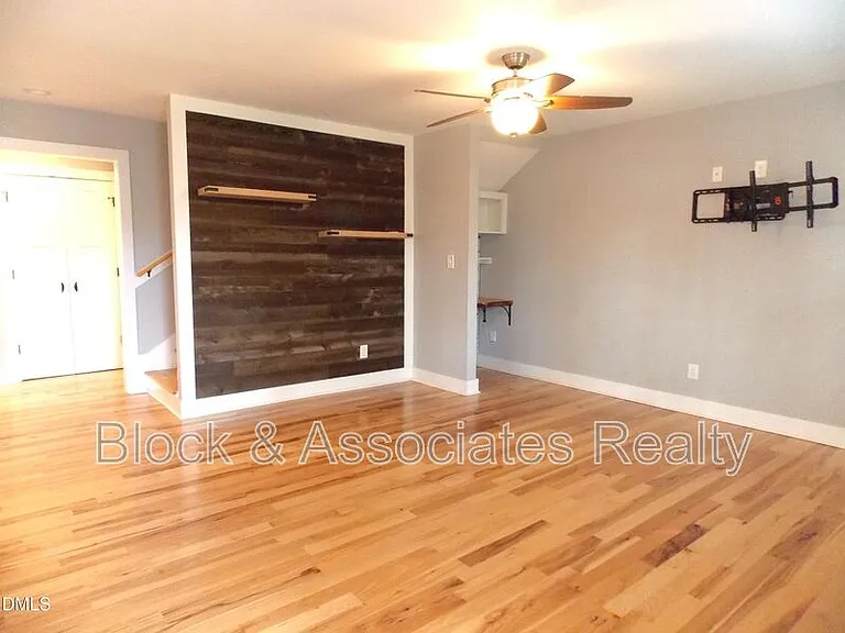 202 Lincoln Ct — Photo 8