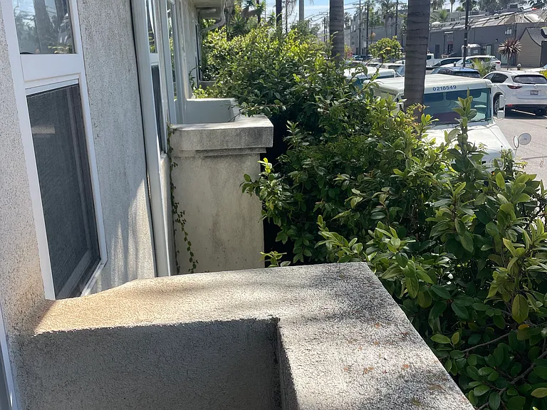1300 Electric Ave — Photo 24