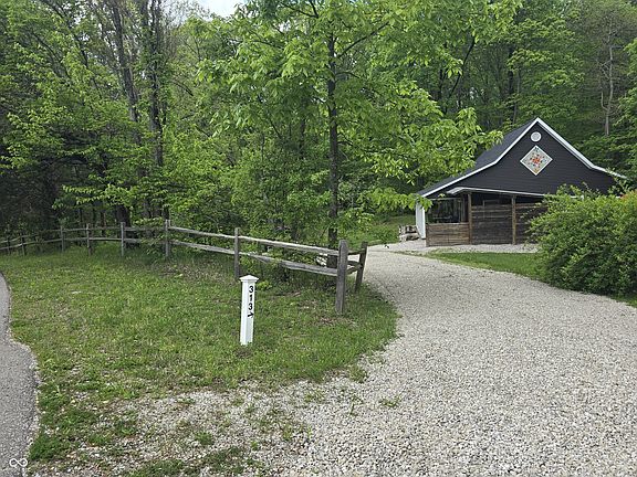 3rd image of 313 Concord Rd