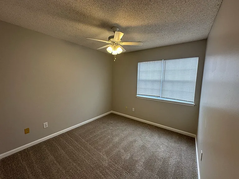 9038 Four Mile Creek Rd — Photo 11